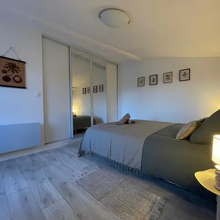 La Petite Grange - 5 Mn Gare Sncf - Wifi & Netflix Apartmán *