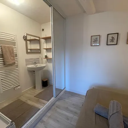 La Petite Grange - 5 Mn Gare Sncf - Wifi & Netflix Apartmán Niort