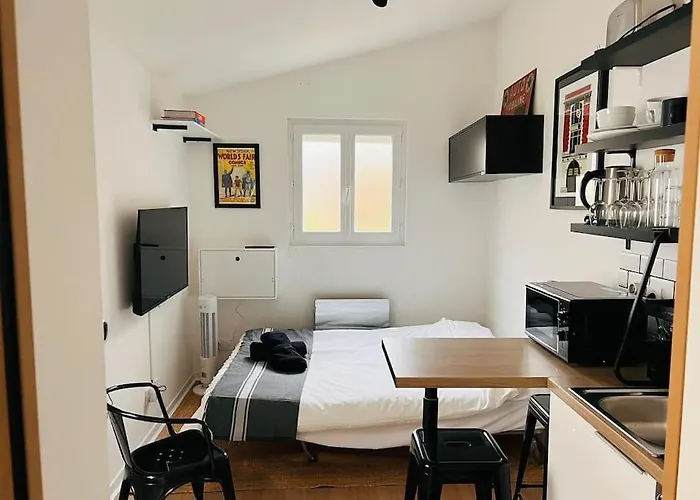 La Petite Grange - 5 Mn Gare Sncf - Wifi & Netflix Apartamento *